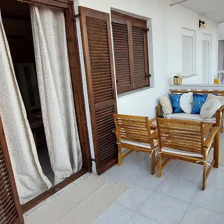 Apartment Artemis златна гледка към морето Polychrono
